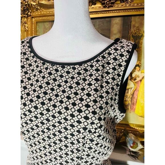 Max edition dress size L - Picture 3 of 8